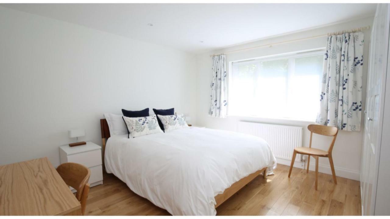 ★ Luxury Oxford Apartment ★ Sleeps 4, Free Parking Exterior photo