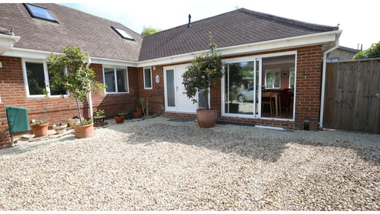 ★ Luxury Oxford Apartment ★ Sleeps 4, Free Parking Exterior photo