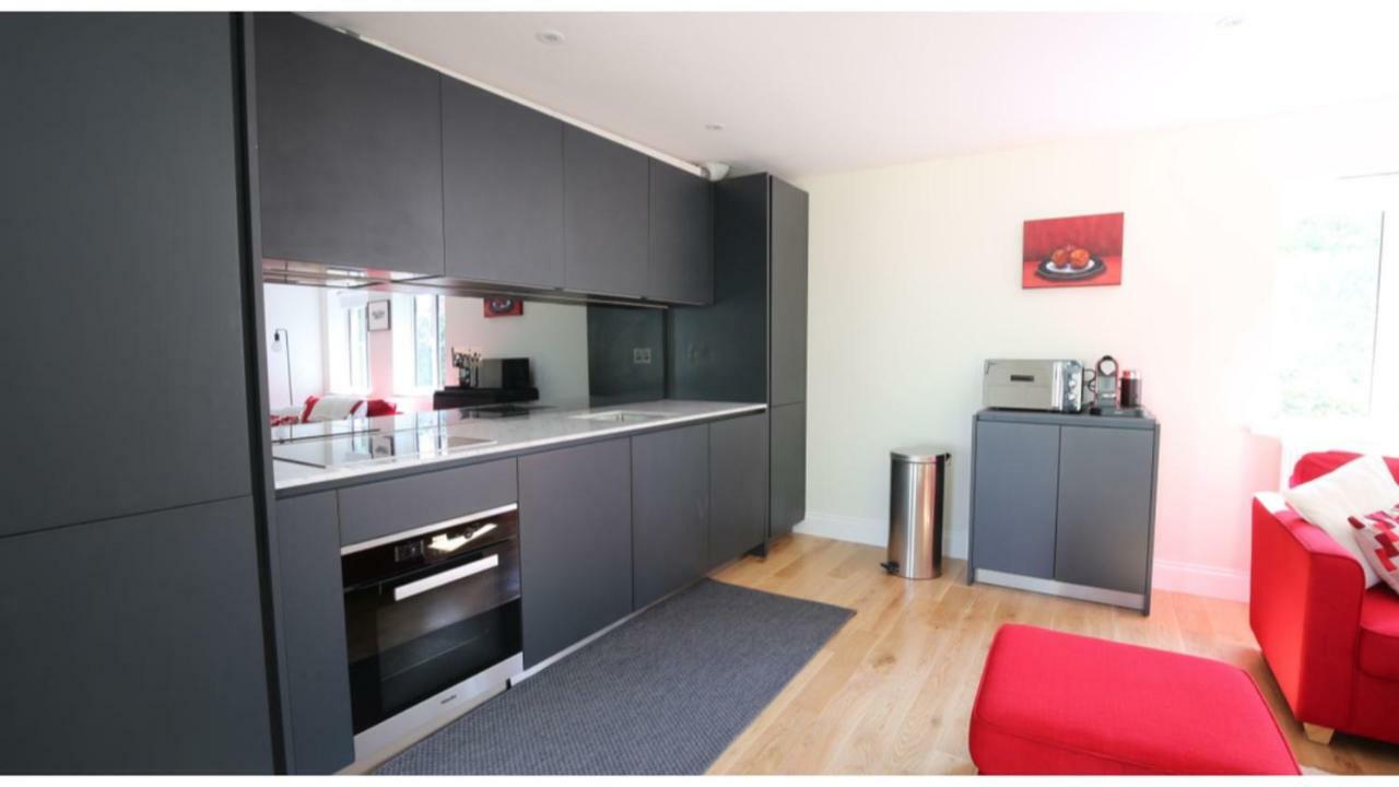 ★ Luxury Oxford Apartment ★ Sleeps 4, Free Parking Exterior photo